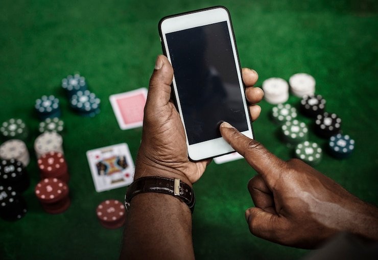 Tampilan antarmuka pengguna bermain live casino menggunakan perangkat mobile